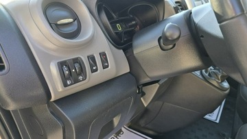 Renault Trafic III Furgon 1.6 Energy dCi 145KM 2018 Renault Trafic 9 miejsc, 2 komplety kół, zdjęcie 20