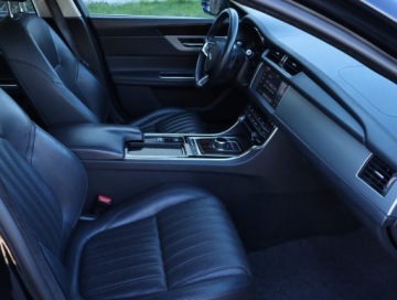 Jaguar XF II Sportbrake 2.0 i4D 240KM 2019 Jaguar XF 25d, Salon Polska, Serwis ASO, 237 KM, zdjęcie 8