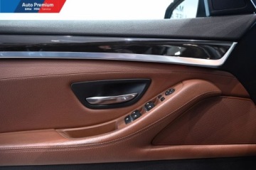 BMW Seria 5 F10-F11 Limuzyna 520d 184KM 2014 BMW Seria 5 520dLED Fog LightsFotel SportowyHak Holowniczy 2.0 Diesel, zdjęcie 10