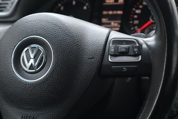 Volkswagen CC 2.0 TDI CR DPF BlueMotion Technology 140KM 2013 VW CC 2.0 TDI, DSG, Navi, Xenon, Klima, zdjęcie 16