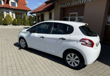 Peugeot 208 I Van 1.4 HDI 68KM 2013 Peugeot 208 1,4 HDi 68KM Klimatyzacja Opony latozima 1.4 Diesel 68KM, zdjęcie 9