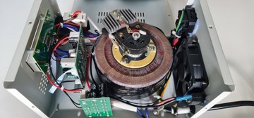 AVR PRO 5000 3% СТАБИЛИЗАТОР СЕТЕВОГО НАПРЯЖЕНИЯ