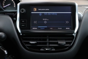 Peugeot 208 I Hatchback 5d Facelifting 1.2 PureTech 82KM 2018 Peugeot 208 1.2 PureTech, Klima, Tempomat, zdjęcie 16