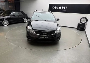 Kia Ceed I SW 1.4 109KM 2009 Kia Ceed Kia Ceed Ceex27d 1.4 Comfort 1.4 Benzyna 109KM, zdjęcie 2