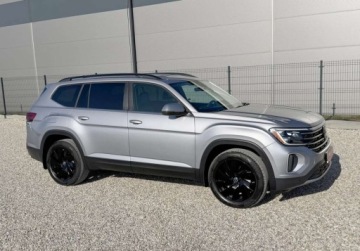 Volkswagen 2024 Volkswagen Atlas 4x4 ATLAS 2.0 BENZ 270 KM 2024r 17.000 KM 7 OSOB Warsz, zdjęcie 3