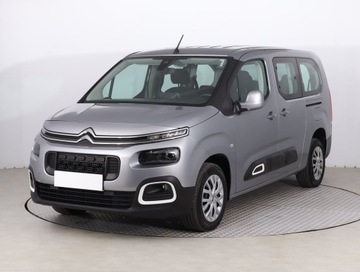 Citroen Berlingo III Osobowy M 1.2 PureTech 131KM 2021 Citroen Berlingo 1.2 PureTech, Salon Polska, zdjęcie 1