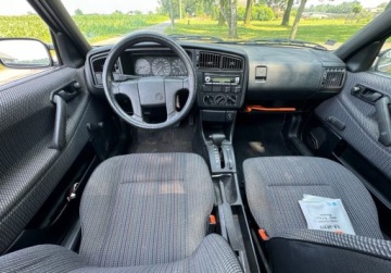 Volkswagen Passat B3 Sedan 2.0 115KM 1992 Volkswagen Passat Automat, niski przebieg 2.0 Benzyna 116KM, zdjęcie 14