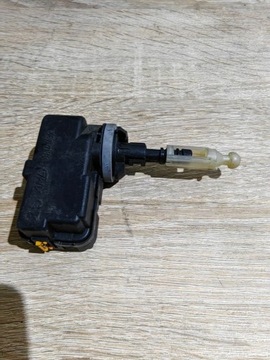 MOTOREK REGULACE SVĚTLA PŘEDNÍ 5G0941295 AUDI A3 8Y IBIZA V RAPID GOLF VII