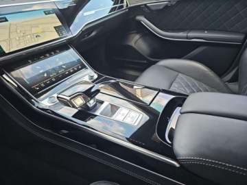 Audi A8 D5 Sedan Facelifting 3.0 55 TFSI 340KM 2023 Audi A8 Long, panoramiczny dach, skretna tylna os, kamery 360, head up, BO, zdjęcie 18