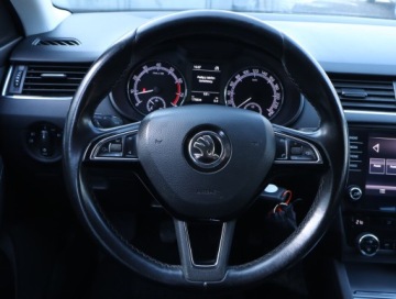 Skoda Octavia III Liftback Facelifting 1.4 TSI 150KM 2017 Skoda Octavia 1.4 TSI, Salon Polska, Klima, zdjęcie 19