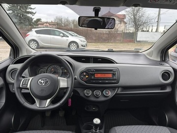 Toyota Yaris III Hatchback 5d Facelifting 1.33 Dual VVT-i 99KM 2015 Toyota Yaris 1.3 benz 99KM|Klima|Isofix|Salon PL, zdjęcie 12