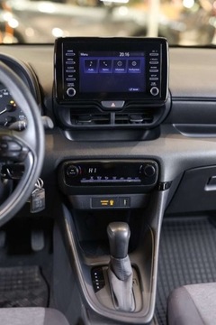 Toyota 2021 Toyota Yaris Hybrid 1.5 Active 1.5 Hybryda 92KM, zdjęcie 17