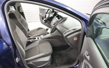 Ford Focus III Kombi 1.6 TDCi 105KM 2013 Ford Focus KLIMA, Tempomat, Centralny Zamek, El. Szyby, Zadbany 1.6 Diesel, zdjęcie 9