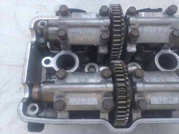 КОМПЛЕКТ ГОЛОВКИ ЦИЛИНДРА HONDA VFR 750 RC36E