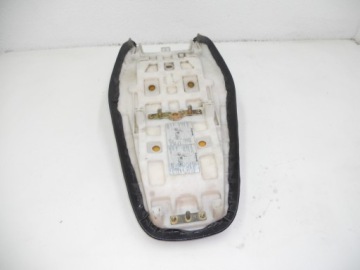 СИДЕНЬЕ СИДЕНЬЕ KAWASAKI ZR-7 ОРИГИНАЛ