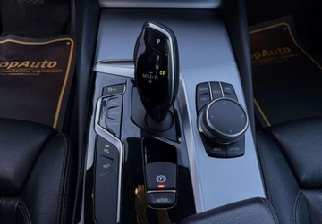 BMW Seria 5 F10-F11 Touring Facelifting 520d 190KM 2017 BMW Seria 5 2.0D 190KM SKORA gwarancjaFULL LED AUTOMAT zarejestrowana, zdjęcie 29