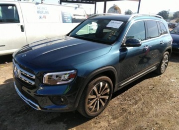 Mercedes GLB 2021 Mercedes-Benz GLB 2021, 2.0L, 4x4, porysowany lakier 2.0 Benzyna 221KM, zdjęcie 1