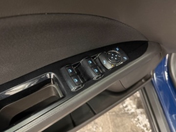 Ford Mondeo V Sedan 2.0 TDCi 150KM 2016 Ford Mondeo duze rodzinne przestronne bezwypadkowe auto z 2.0 Diesel 150KM, zdjęcie 21