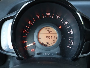 Toyota Aygo II Hatchback 5d 1.0 VVT-i 69KM 2017 Toyota Aygo 1.0 VVT-i, Salon Polska, Serwis ASO, zdjęcie 10