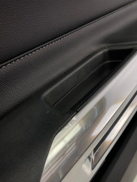 Обивка правой дверной панели Ford Mustang VI 2015+ США