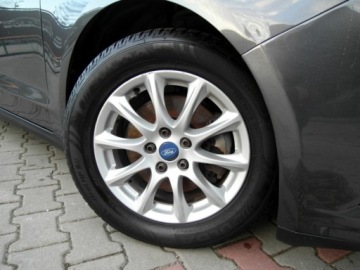 Ford Mondeo V Kombi 2.0 TDCi 150KM 2015 Ford Mondeo Klimatronik Nawigacja Alu Felgi Komputer 2.0 Diesel 150KM, zdjęcie 26