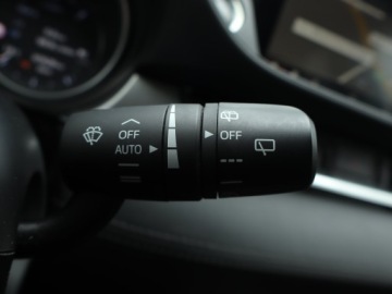Mazda 6 III Sport Kombi Facelifting 2018 2.0 Skyactiv-G 145KM 2021 Mazda 6 2.0 Skyactiv-G, Salon Polska, Automat, zdjęcie 22