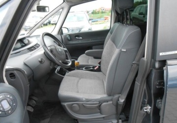 Renault Espace IV Van 2.0 dCi 130KM 2009 Renault Espace Renault Espace IV 2.0 diesel 130 KM 7 OSOB 2.0 Diesel 130KM, zdjęcie 11