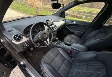 Mercedes Klasa B W246 Sports Tourer 180 BlueEFFICIENCY 122KM 2012 Mercedes-Benz Klasa B Mercedes-Benz Klasa B 180 UrbanStyle Edition 1.6, zdjęcie 9