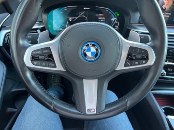BMW Seria 5 G30-G31 2022 BMW Seria 5 2.0 hybryda Plug in automat M pakiet zarej w PL zamiana, zdjęcie 15