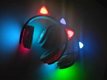 БЕСПРОВОДНЫЕ НАУШНИКИ CAT EAR СВЕТОДИОДНЫЙ BLUETOOTH РАДИО FM MP3