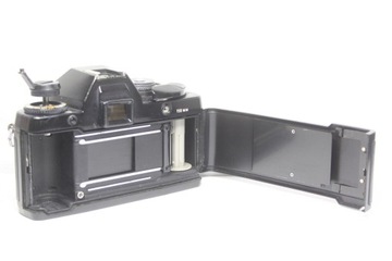 Камера Contax 159 мм + ксеноновая вспышка TLA 20 с креплением на башмак + кольцо для макросъемки 13 мм