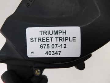 TRIUMPH STREET TRIPLE 675 07-12 КРЫШКА ЗВЕЗДОЧКИ