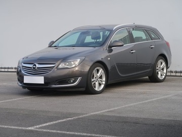 Opel Insignia I Country Tourer 2.0 CDTI Ecotec 163KM 2013 Opel Insignia 2.0 CDTI, Salon Polska, Serwis ASO, zdjęcie 1