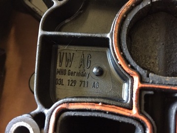AUDI SEAT SKODA 2.0 TDI KOLEKTOR SACÍ/ZBĚRNÉ 03L129711AG