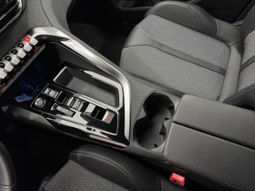 Peugeot 3008 II Crossover Facelifting  1.2 PureTech 130KM 2023 Peugeot 3008 Allure Pack / 1właściciel / Salon Pol, zdjęcie 23