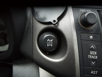 Toyota RAV4 III MPV Facelifting 2.2 D-4D 150KM 2012 Toyota RAV-4 2.2d 4x4 Stan Idealny Gwarancja 12mcy, zdjęcie 29