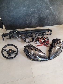 DESKA ROZDĚLOVAČE KONZOLA PORSCHE MACAN 2015-