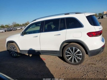 Mercedes GLB 2020 Mercedes-Benz GLB 2020 Mercedes-Benz GLB GLB 250 SUV 2.0 Benzyna 221KM, zdjęcie 2