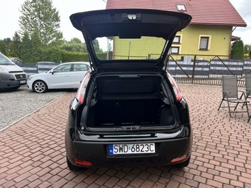 Fiat Punto Grande Punto Hatchback 5d 1.4 Start&amp;Stop 77KM 2011 Fiat Punto EVO TYLKO 84tyśkm! 2011R Wersja DYNAMIC! KLIMA Navi 1.4 8V 1WŁ, zdjęcie 34