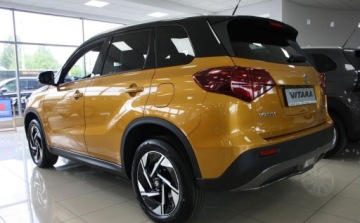 Suzuki 2025 Suzuki Vitara DEMO Elegance 1,4 Mild Hybrid 4WD 6MT 2025 MC 1.4 Benzyna, zdjęcie 4