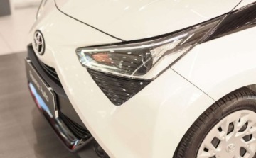 Toyota Aygo II Hatchback 3d Facelifting 1.0 VVT-i 72KM 2021 Toyota Aygo 1.0 VVT-i X-play Benzyna 72KM, zdjęcie 6