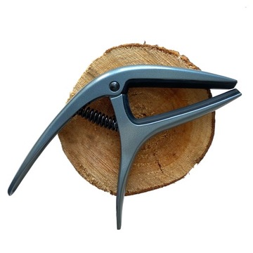 Ernie Ball Axis Capo kapodaster błękitna stal