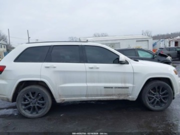 Jeep Grand Cherokee IV 2021 Jeep Grand Cherokee Laredo X 2021 3.6 Benzyna 293KM, zdjęcie 6