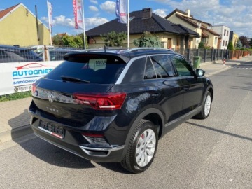 Volkswagen T-Roc I SUV 1.0 TSI 115KM 2018 Volkswagen T-Roc LEDY NAWIGACJA MULTIMEDIA KLIMATYZACJA PARKTRONIC PRZOD T, zdjęcie 3