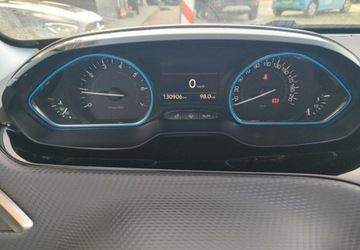Peugeot 2008 I SUV Facelifting 1.2 PureTech 110KM 2017 Peugeot 2008 Skora Super wersja 1.2 Benzyna 110KM, zdjęcie 26