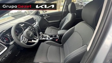 Kia Ceed III Hatchback Facelifting  1.5 T-GDI 160KM 2023 Kia Ceed 1.5 T-GDI ( 160 KM) Business line 7 dct, zdjęcie 12