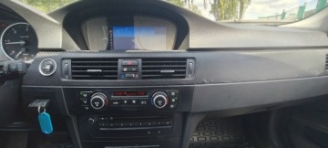 BMW Seria 3 E90-91-92-93 Touring E91 2.0 320d 177KM 2009 BMW 320 Xdrive, zdjęcie 9