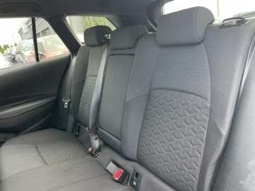 Toyota Corolla XII TS Kombi 1.8 Hybrid 122KM 2021 Toyota Corolla Hybryda Automat Kamera Podgrzewanie, zdjęcie 11