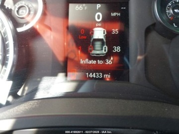  RAM 1500 2024r. Big horn, od ubezpieczalni 5.7 Benzyna 395KM, zdjęcie 9