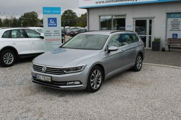 Volkswagen Passat B8 Variant 2.0 TDI BlueMotion SCR 150KM 2017 Volkswagen Passat Salon Polska I właściciel, zdjęcie 1